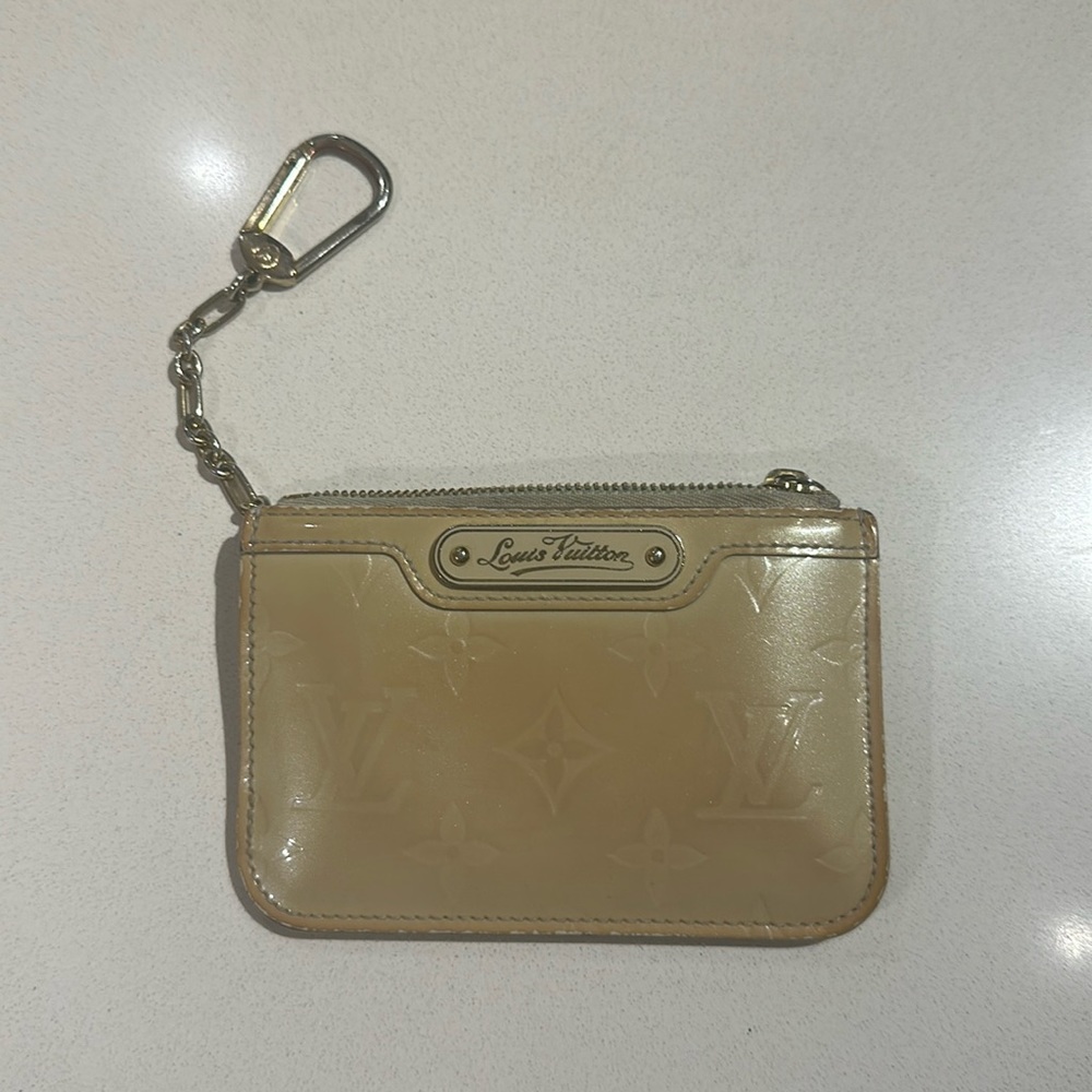 LOUIS VUITTON Keypouch Monogram Vernis
